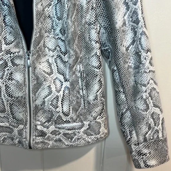 Ruby Red Snake Skin Leather Jacket - Picture 4 of 9